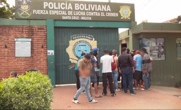 Juzgado otorga libertad a once repartidores detenidos tras enfrentamientos en Villa Primero de Mayo