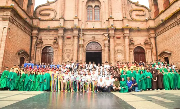 Iglesia Católica invita a la solemne fiesta de Corpus Christi en la Catedral Metropolitana