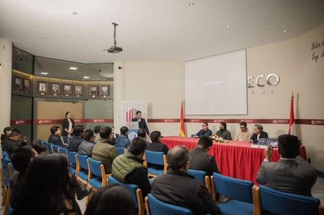 Presentan en Tarija la obra “Contratación Estatal, Proceso Contencioso” de Hugo Cruz Mendoza, clave para el Derecho Administrativo boliviano