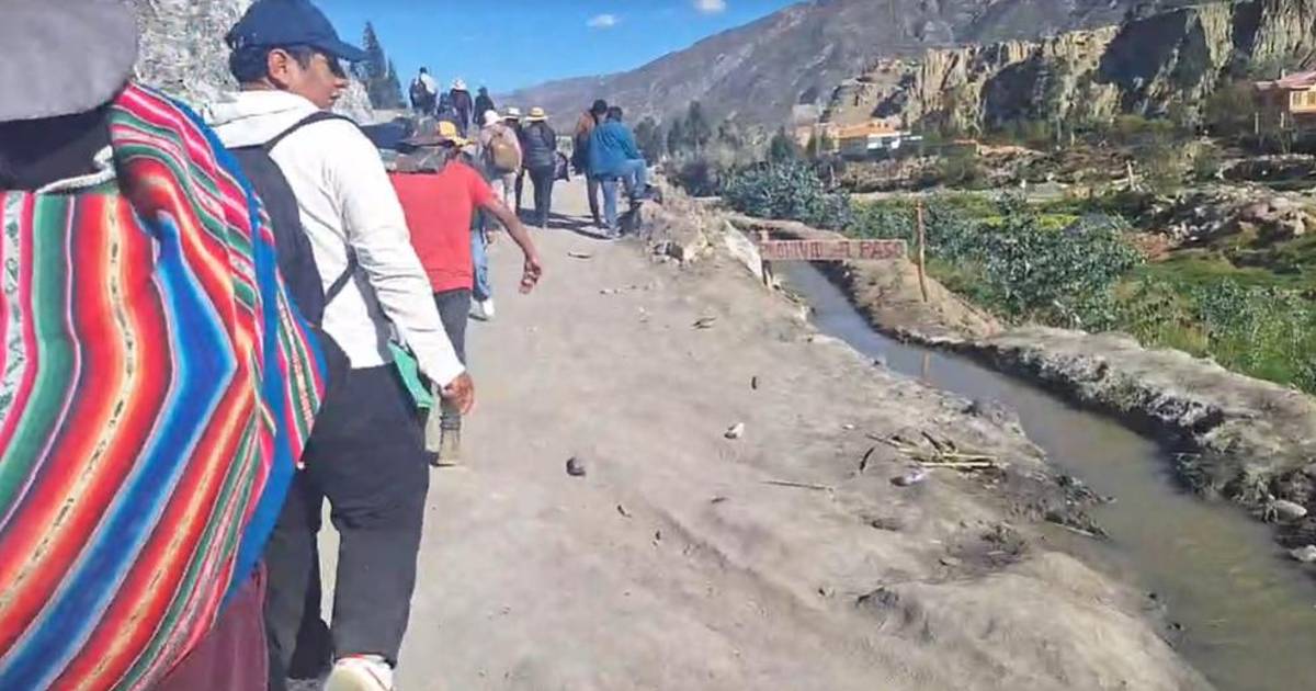 Familias de La Paz denuncian robo de alimentos al regresar del municipio de Mecapaca