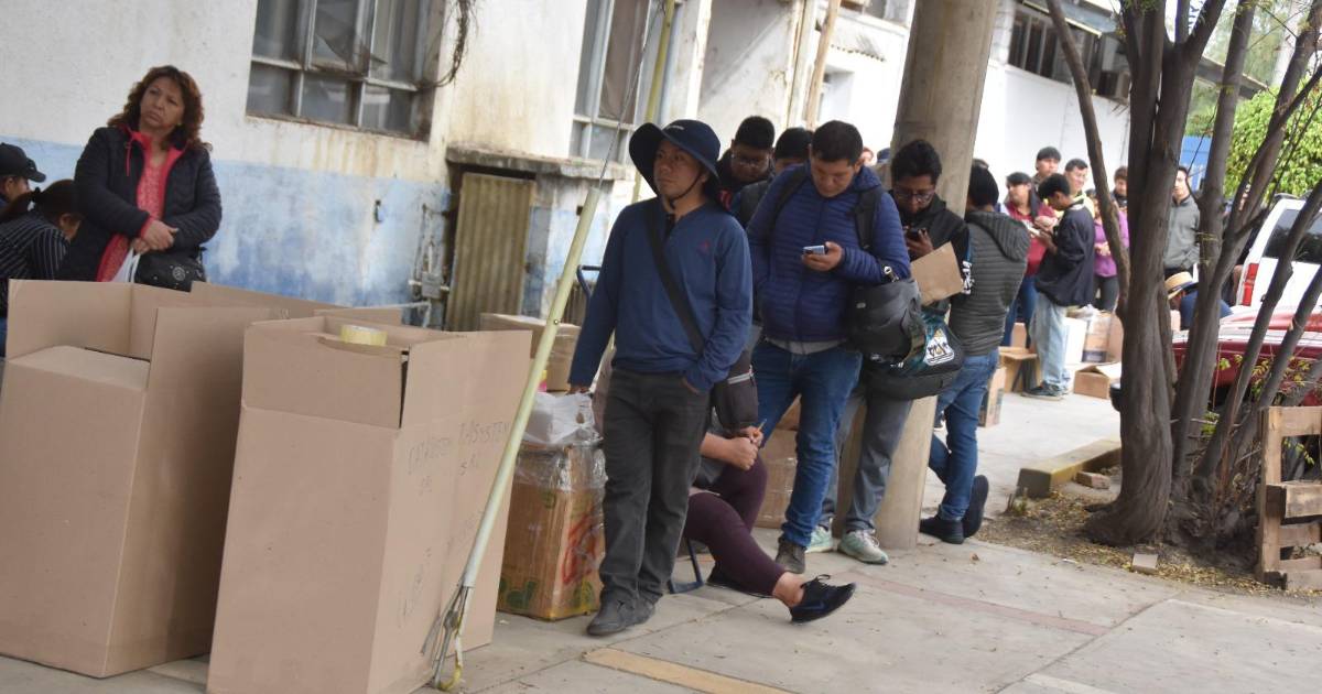 Pasajeros de BoA podrán llevar solo un termo o caja con comestibles de hasta 32 kg