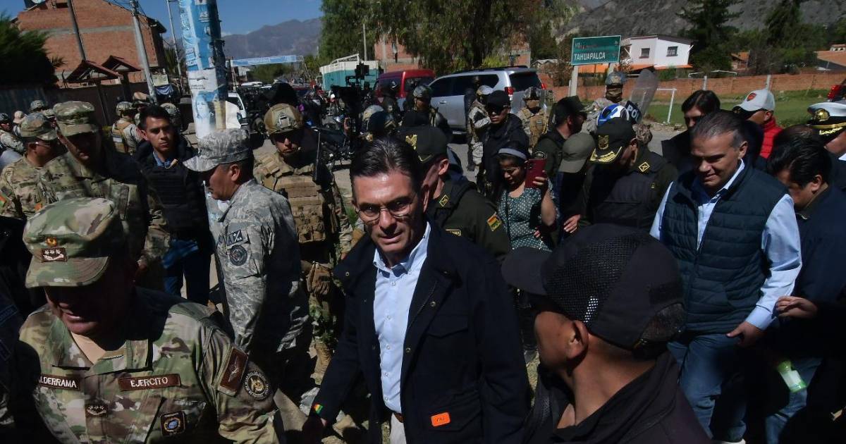 Diputado Alarcón aclara que para activar el Estado de excepción se debe emitir un decreto supremo