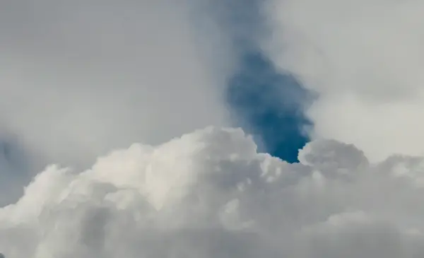 Senamhi pronostica cielos nubosos sin lluvias en Occidente y Valles para este martes Senamhi pronostica cielos nubosos sin lluvias en Occidente y Valles para este martes