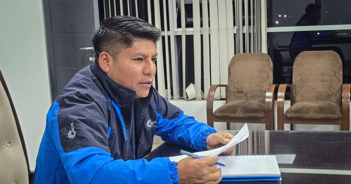 Denuncian a Leonardo Loza por presunto uso indebido de bienes del Estado tras usar ambulancia municipal