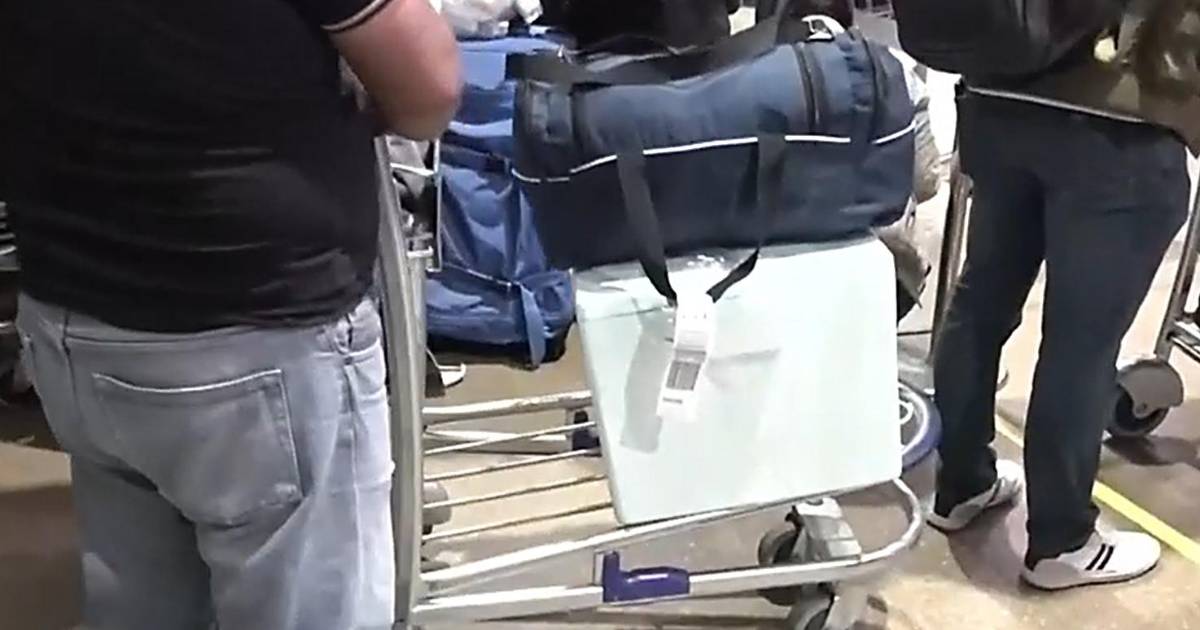 Bloqueos en La Paz impulsan el envío de alimentos desde Santa Cruz vía vuelos comerciales