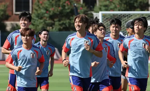 Japón y Países Bajos se enfrentan hoy en el AT&T Stadium por la primera fecha del Grupo F