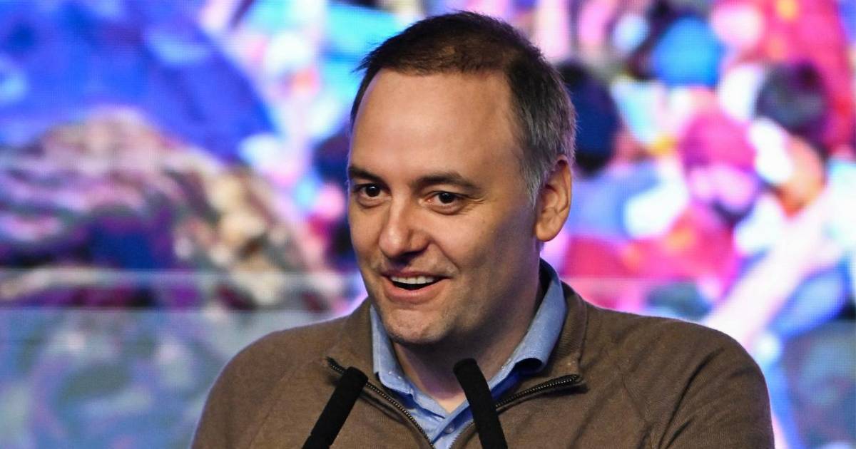 Jefe de Gabinete argentino reconoce ahorro “en negro” y se compromete a pagar impuestos y multas por inconsistencias patrimoniales