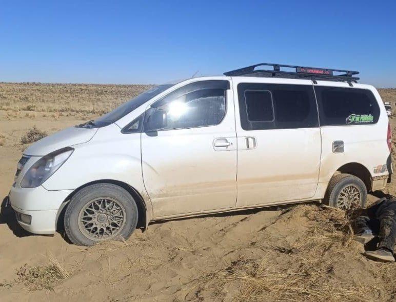 Hallan sin vida a chofer en desvío peligroso entre Llallagua y Oruro