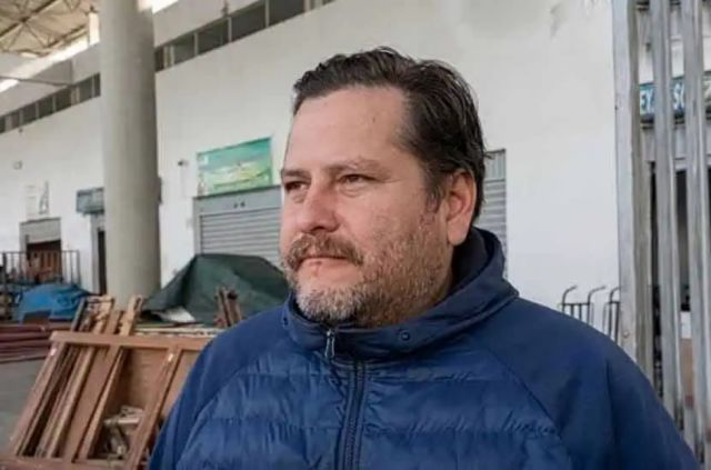 Más de 35 buses tarijeños varados en La Paz por bloqueos que reducen 83% el transporte interdepartamental