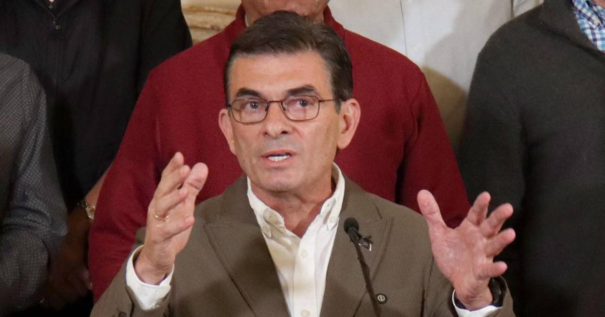 Ejecutivo propone mesas de trabajo con plazos y seguimiento para atender demandas sociales y mantener servicios esenciales