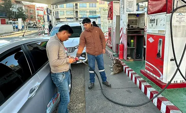 Exministro Álvaro Ríos advierte que demandas de la COB podrían agravar la crisis energética en Bolivia