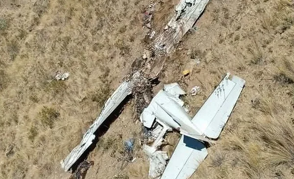 Seis fallecidos tras accidente de la aeronave CESSNA FAB-409 en ruta La Paz–Cochabamba Seis fallecidos tras accidente de la aeronave CESSNA FAB-409 en ruta La Paz–Cochabamba