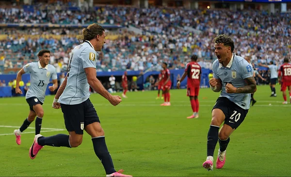 Maximiliano Araujo y Agustín Canobbio coinciden en la urgencia de vencer a España tras empate 2-2 con Cabo Verde