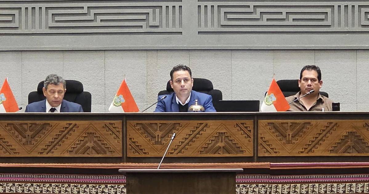 Asamblea Legislativa no convoca para cubrir acefalías en el Tribunal Constitucional y Supremo de Justicia