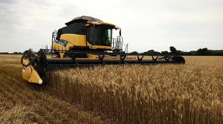 Productores agrícolas de Santa Cruz requieren 70 millones de litros de diésel para cultivos de invierno