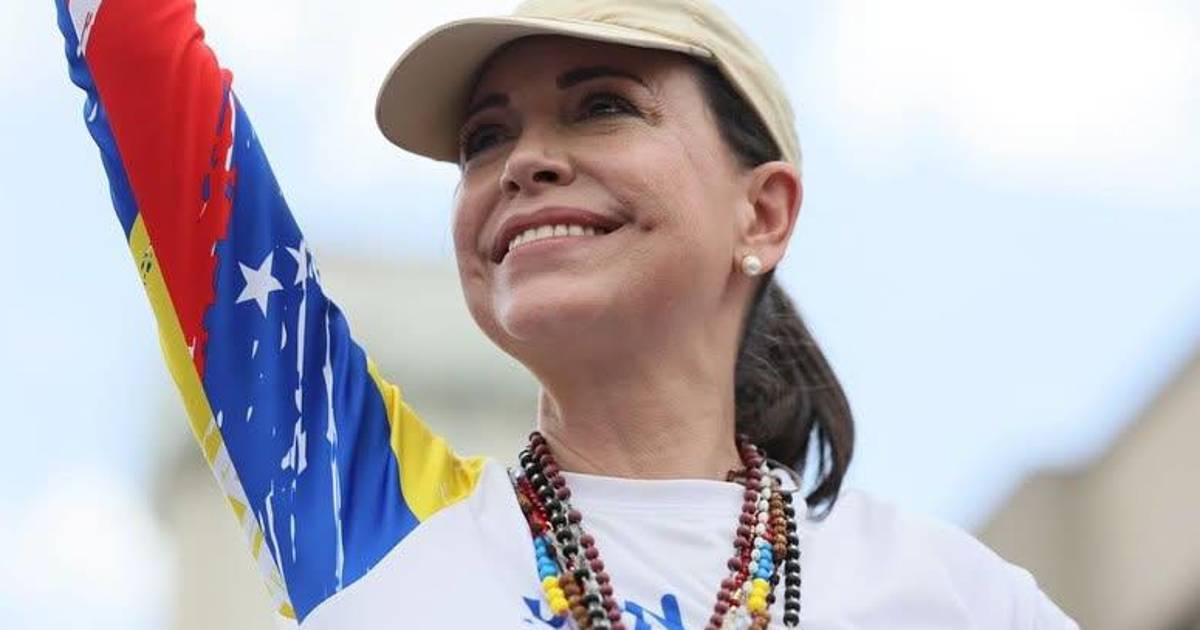 María Corina Machado anuncia su inminente regreso a Venezuela tras devastadores terremotos