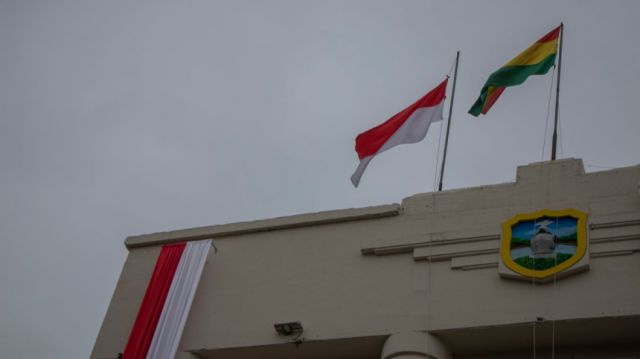 Concejo Municipal impulsa ordenanza para promover el uso de la bandera de Tarija durante festejos